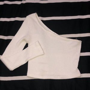 off shoulder crop top
